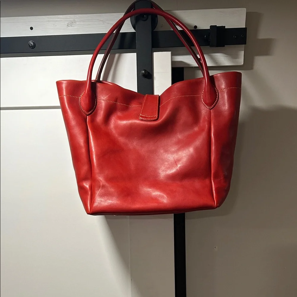 Dooney & Bourke Red Leather Shoulder Bag - Picture 4 of 9